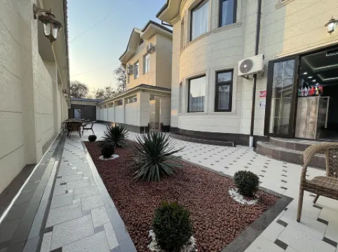 Shosh Palace Hotel Отели рядом с Аэропорт Ташкент