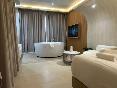 G9 HOTEL KANCHANABURI Отели в г. 