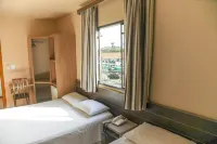 Hotel Villa Canoas - parkir