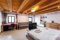 Wellba Homestead Planina Hotels in Divaca