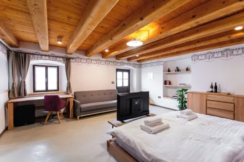 Wellba Homestead Planina Hotels in Municipality of Sežana