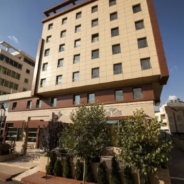 Safir Hotel