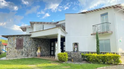 ฟินก้า โฮเทล คาสติโย เดล โทโร โรงแรมใน