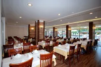 Grand Okan Hotel - breakfast
