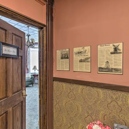 Pet-Friendly Apt Walk to Missouri River!