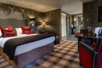 Eglinton Arms Hotel, BW Premier Collection by Best Western - parking