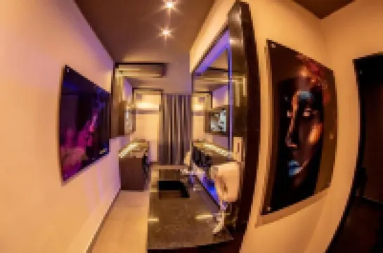 Motel Belle (Adult Only)