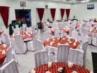 Rudang Hotel & Resort Berastagi - 朝食