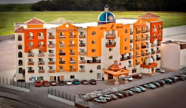 Business Hotel & Suites María Bonita