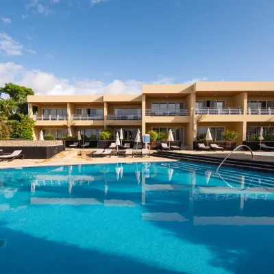 Vila Luz Hotels near Boca do Rio Beach
