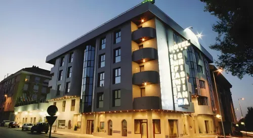 Infanta Cristina Hotels in Jaen