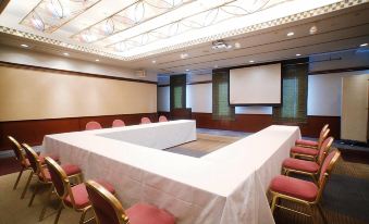 Ark Hotel Kumamotojo Mae -Route Inn Hotels-