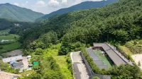 Yangpyeong Vivaco Hanok Stay فنادق في يانغ بيونغ-غون