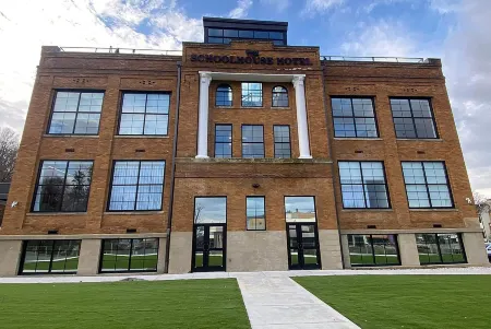 The Schoolhouse Hotel, Trademark Collection by Wyndham Отели рядом с достопримечательностью «The Greenbrier Golf Club»