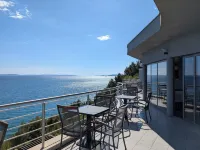 Nice Beach Apartments in Stobre Hotels in Stobrec