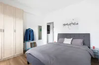 Artistic 2BR Apt w Balcony in Florentin Center Hotels in Florentin