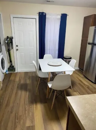 Naomi’s lovely condo!