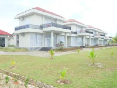 Balitong Resort Hotels in Bukitintan