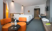 Spark by Hilton Wuppertal City Centre