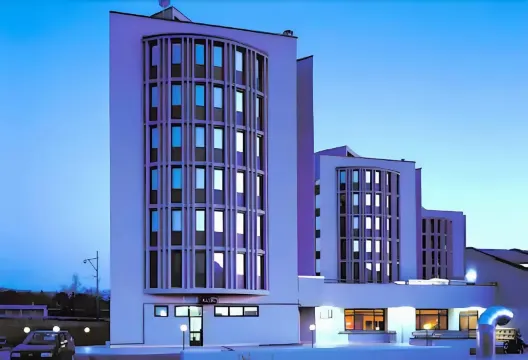 鬱金香經典酒店