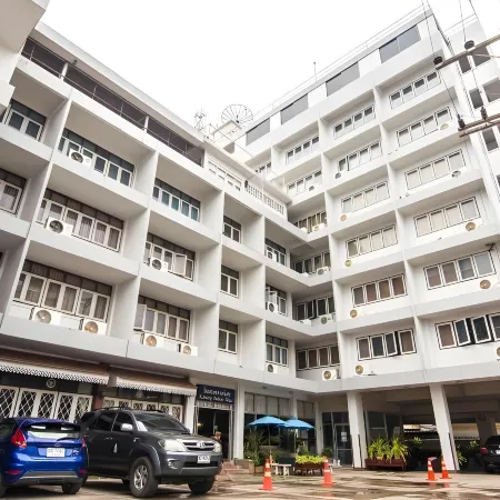 Khelangnakorn Hotel