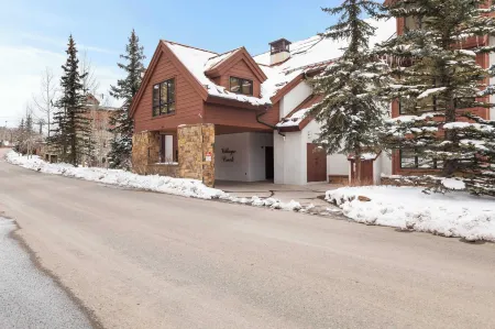 Emerald Elk at Village Creek by AvantStay Close to Slopes Village w Views