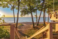 Lakeside Retreat
