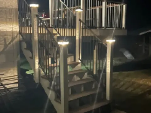 Private, luxury, 4-bedroom home minutes from downtown Bigfork Hotels in Bigfork