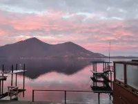 Lakefront Home with Amazing Views, Private Dock, Kayaks, Gameroom Hotels in Clearlake