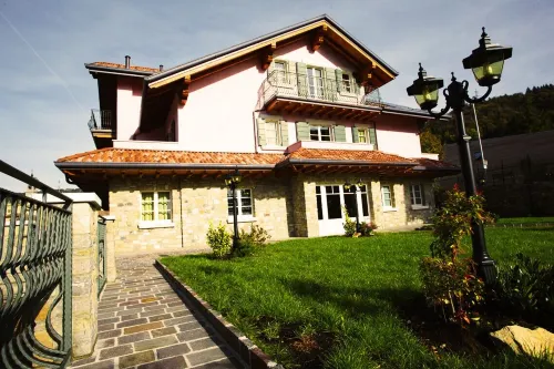 T'Ami Hotel Resort Spa Hotel di Albino