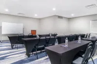 Comfort Suites Auburn Hills-Detroit Hotels in Waterford
