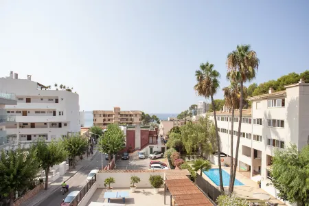 Hostal Residencia Sutimar