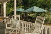 The Trott House Inn