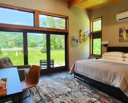 Piedmont Grove Hotels in Nelson County