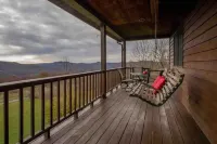 Ranch Home w/ Rolling Hill Views & Hot Tub