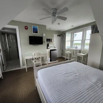 The Inn on Onset Bay