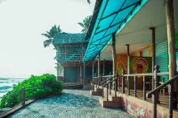 Black Beach Resort فنادق في ورکلا