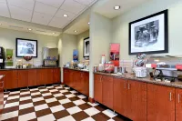 Hampton Inn Ellsworth/Bar Har - Frühstück