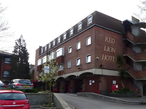 Red Lion Hotel Hotels in Old Basing and Lychpit