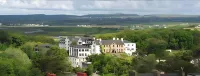 Falls Hotel & Spa Hotels near The Quilty Tavern