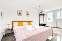 Villa with swimming pool and BBQ in the heart of nature near Valencia 25min