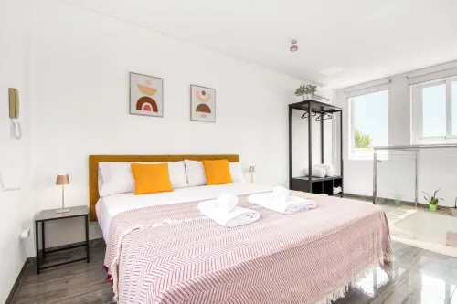 Villa with swimming pool and BBQ in the heart of nature near Valencia 25min