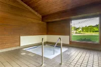 Best Western Maritime Inn - Hot Tub