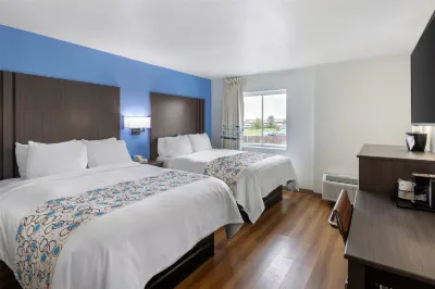 SureStay Plus Hotel by Best Western Niagara Falls East Hotel in zona Five Below (La Salle Center)