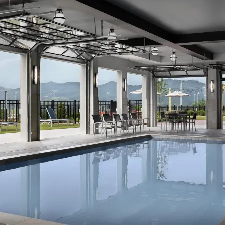 Embassy Suites by Hilton Pigeon Forge Resort