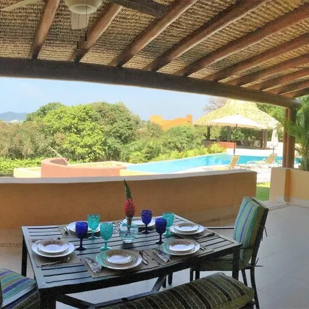 Luxury apartment with beautiful sunset sea views at Ixtapa