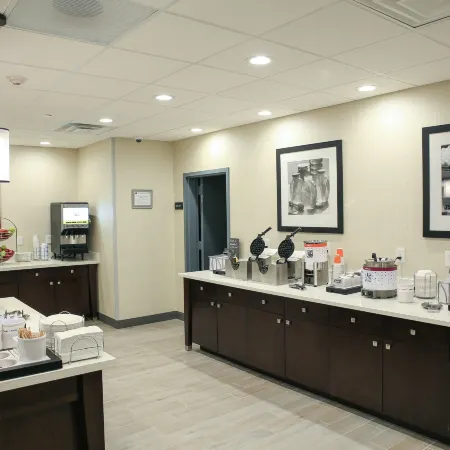 Hampton Inn & Suites Mount Laurel/Moorestown Hotels in Mount Laurel Township