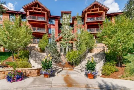 *Steps to Gondola* 5 Bedroom 5 Bath *