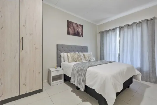 Urban Luxe Retreat-93 on New