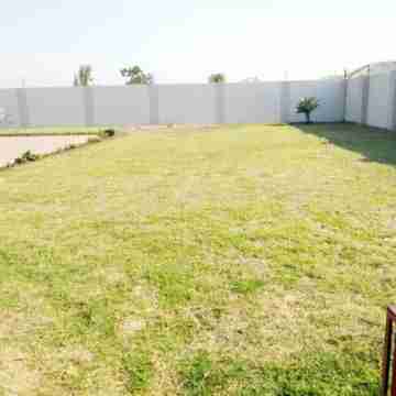 Luxurious modern home w/solar - 5 minutes from Westgate mall. Hotel Exterior